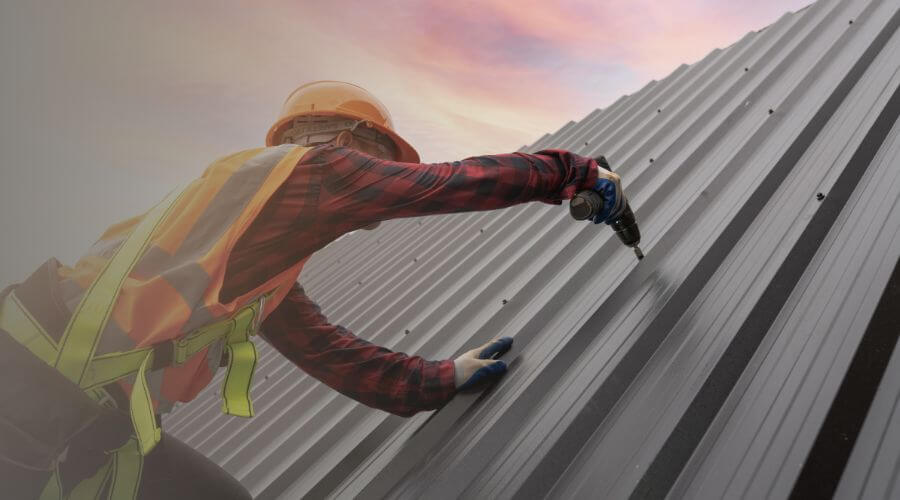 Expert Emergency Roof Repairs services in Mantua, OH